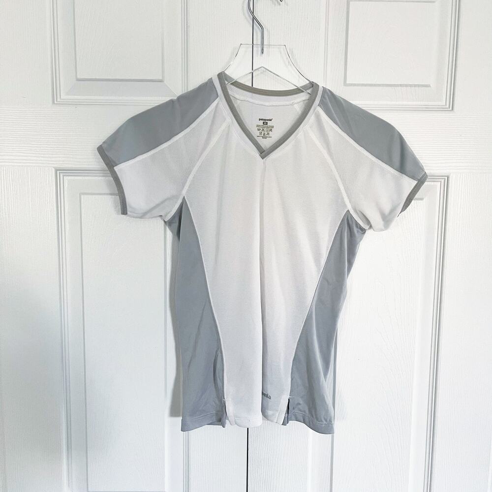 Patagonia White Mesh Short Sleeve V-Neck Base Layer
